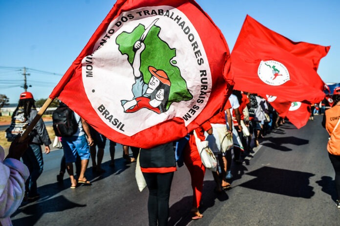 mst-abre-galpao-para-ensaio-de-bloco-de-carnaval