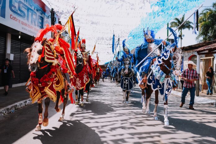 sao-francisco-de-goias-e-hidrolina-realizam-cavalhadas-nos-dias-15-e-16-de-junho