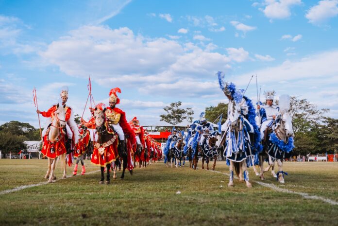 com-apoio-do-governo-de-goias,-crixas-realiza-tradicionais-cavalhadas-neste-final-de-semana