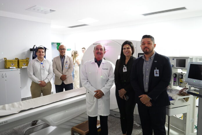 goiania:-dr.-zacharias-calil-entrega-tomografo-de-ultima-geracao-para-o-hospital-da-crianca-e-do-adolescente