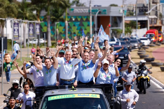 goiania-e-aparecida:-caiado-abre-campanha-de-sandro-mabel-e-leandro-vilela