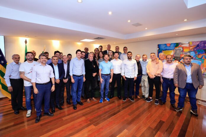 goiania:-mabel-recebe-apoio-de-26-vereadores-eleitos-e-reeleitos-da-capital